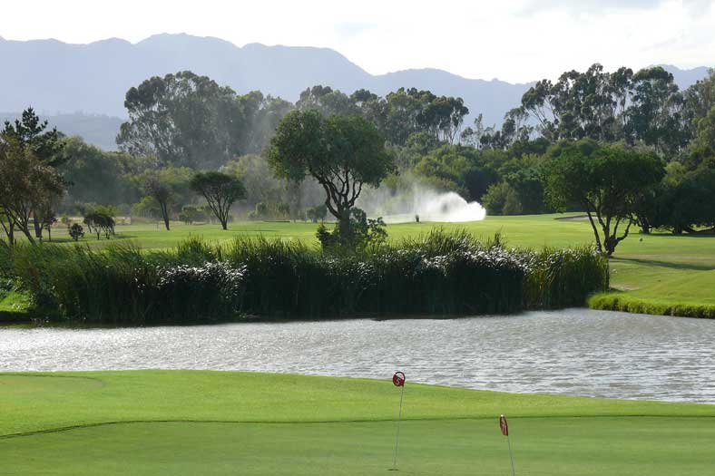 Golf at the Cape